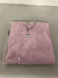 GYM COFFEE CHILL CREW JUMPER BABY PINK SIZE: L