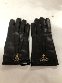 VIVIENNE WESTWOOD BLACK LEATHER GLOVES IN SIZE S