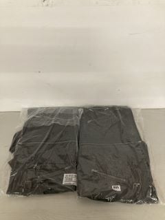 2 X LEATHER RACER JACKETS IN BLACK TO INCLUDE SIZE XL AND L