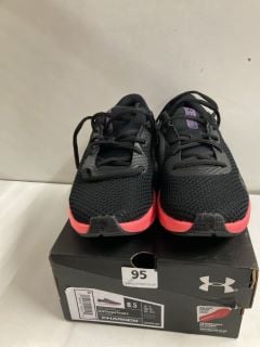 PAIR OF UNDER ARMOUR UA CHARGED PURSUIT WOMEN'S TRAINERS - SIZE UK 6 (CAGE NUMBER 688123)