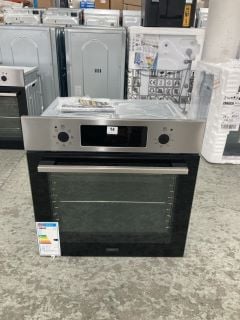 ZANUSSI SINGLE ELECTRIC OVEN MODEL ZOHCX3X2 RRP £359 (EX-DISPLAY)