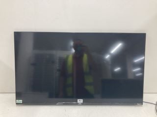 JVC 40" TV MODEL: LT-40CR330 (SMASHED SCREEN, NO STAND, NO REMOTE, NO BOX)