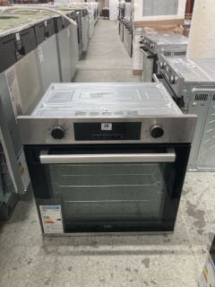 BEKO SINGLE ELECTRIC OVEN MODEL BBIE22300XFP RRP £229 (EX-DISPLAY)