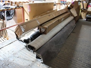 LARGE QTY OF ITEMS INC ROLLED UP CARPETS (COLLECTION FROM SITE ONLY)