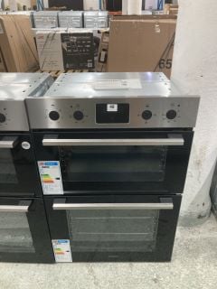 ZANUSSI DOUBLE ELECTRIC OVEN MODEL ZKHNL3X1 RRP £509 (EX-DISPLAY)