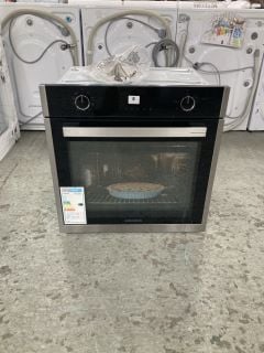 GRUNDIG SINGLE ELECTRIC OVEN MODEL GEBM19300XC (EX-DISPLAY)