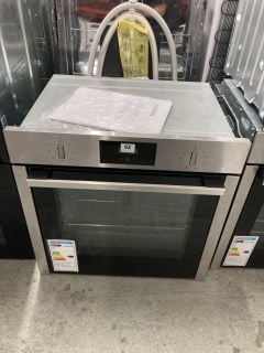 NEFF SINGLE ELECTRIC OVEN MODEL B3CCC0AN0B RRP £579 (EX-DISPLAY)