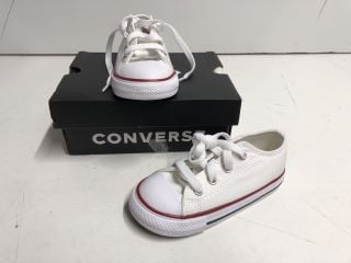 CONVERSE SNEAKERS SIZE 8 KIDS