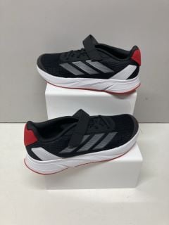 ADIDAS TRAINERS SIZE 6