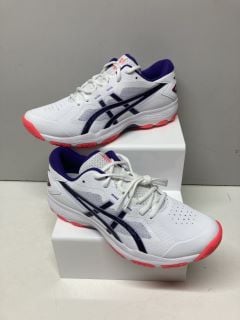 ASICS TRAINERS SIZE 9