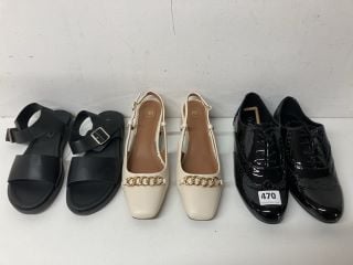 THREE PAIRS OF SHOES TO INCLUDE LILLEY SIZE 7