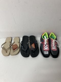 THREE PAIRS OF SHOES TO INCLUDE TOMMY HILFIGER TRAINERS SIZE 6