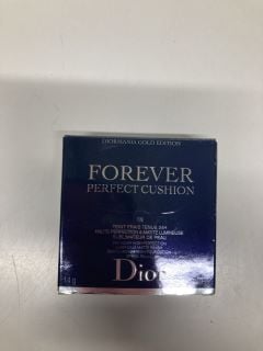 DIOR FOREVER PERFECT CUSHION 24 HOUR FOUNDATION