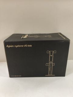 DYSON CYCLONE V10 DOK RRP:Â£44 (SEALED)