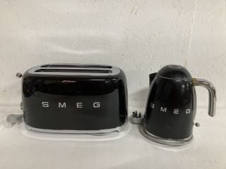 SMEG KETTLE AND TOASTER BLACK