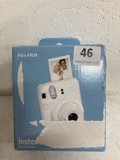 FUJIFILM INSTAX MINI 12