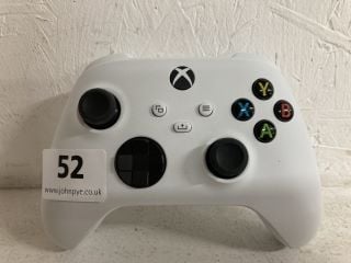 XBOX WHITE CONTROLLER