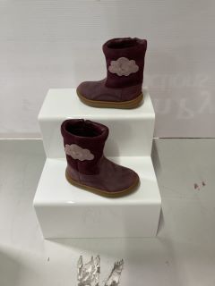 FLASHCLOUDY T. BERRY LEATHER BOOTS SIZE: 3(628558)