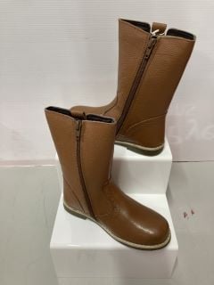 JOHN LEWIS ISOBEL 2 TAN BOOTS SIZE: 31(628558)