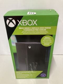 XBOX SERIES X REPLICA MINI FRIDGE COOLER