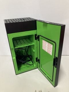 XBOX SERIES X REPLICA MINI FRIDGE COOLER