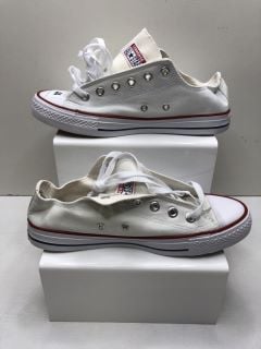 UNISEX CONVERSE ALL STAR SIZE 7.5/9