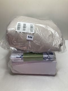 3 X BEDDING ITEMS INC KING SIZE DUVET COVER