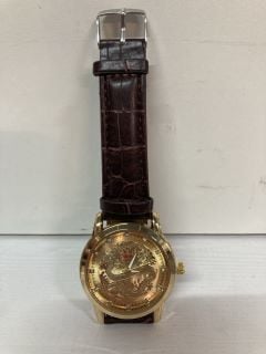 MENS WATCH WITH LEATHER STRAP