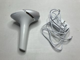 PHILIPS LUMEA PRESTIGE MACHINE WITH CABLE & BAG