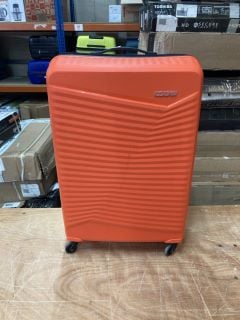 AMERICAN TOURISTER TRAVELLING SUITCASE