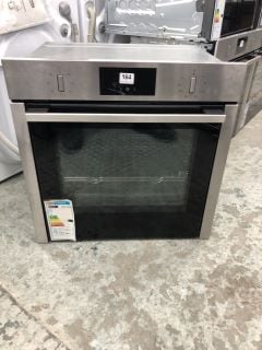 NEFF SINGLE ELECTRIC OVEN MODEL B3CCC0AN0B RRP £579 (EX-DISPLAY)