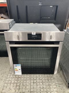 NEFF SINGLE ELECTRIC OVEN MODEL B3CCC0AN0B RRP £579 (EX-DISPLAY)