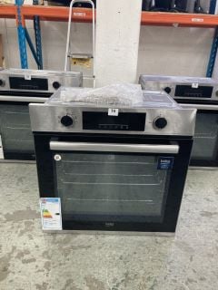 BEKO SINGLE ELECTRIC OVEN MODEL BBIE23300XFP RRP £319 (EX-DISPLAY)