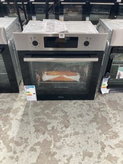 ZANUSSI SINGLE ELECTRIC OVEN MODEL ZOHCX3X2 RRP £359 (EX-DISPLAY)