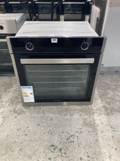 GRUNDIG SINGLE ELECTRIC OVEN MODEL: GEBM19300XC (EX-DISPLAY)