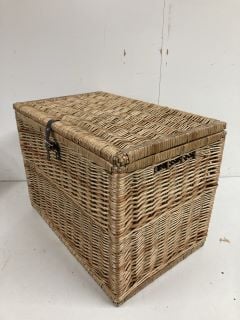 LARGE WICKER STORAGE BASKET