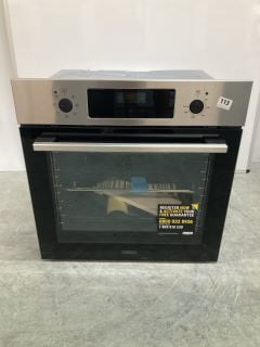 ZANUSSI INTEGRATED SINGLE OVEN MODEL: ZOHCX3X2 RRP: £269 (EX DISPLAY)