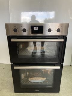 ZANUSSI INTEGRATED DOUBLE OVEN MODEL: ZKHNL3X1 RRP: £417 (EX DISPLAY)