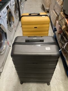 2 X HARDSHELL SUITCASES