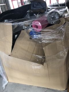 PALLET OF ITEMS INC PRO ACTION 4 LEG CAMP BED