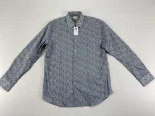 PAUL SMITH GENT'S S/C TAILORED SHIRT. SIZE: 16.5, MADE FROM: 100% COTTON. RRP: £195