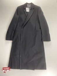 PAUL SMITH GENT'S OVERCOAT. SIZE: 40/50, MADE FROM: 80% WOOL 20% NYLON. RRP: £1475