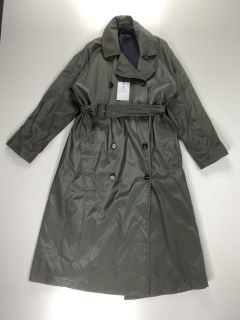 PAUL SMITH WOMEN'S COAT. SIZE: 38, MADE FROM: 73% POLYAMIDE 27% COTTON. RRP: £940