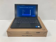 DELL P121G002 512 GB LAPTOP IN SILVER (WITH BOX AND CHARGER). I5-1165G7, 8 GB RAM, , INTEL IRIS XE GRAPHICS [JPTZ7239].