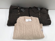 3 X JUMPERS VARIOUS BRANDS AND SIZES INCLUDING BDG SIZE M (TOTAL RRP 185€) - LOCATION 19A.