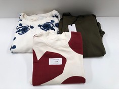 3 X SWEATSHIRTS VARIOUS BRANDS AND SIZES INCLUDING VARLEY SIZE S (TOTAL RRP 235€) - LOCATION 23A.