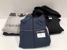 5 X SWEATSHIRTS VARIOUS BRANDS AND SIZES INCLUDING IETS FRANS SIZE S (TOTAL RRP 199€) - LOCATION 31A.