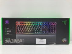 RAZER HUNTSMAN V2 , INCLUDES PALM REST, 4 MULTIMEDIA KEYS, DOUBLESHOT PBT KEYCAPS, SPANISH LANGUAGE BLACK COLOUR (PARTS MAY BE MISSING) - LOCATION 40A.