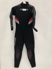 CRESSI MEN'S WETSUIT SIZE S/2 BLACK AND RED - LOCATION 45B.