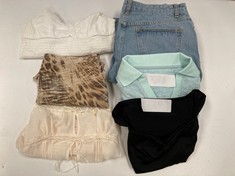 6 X GARMENTS VARIOUS BRANDS AND SIZES INCLUDING DENIM TROUSERS SIZE S LIONESS (TOTAL RRP 275€) - LOCATION 3B.